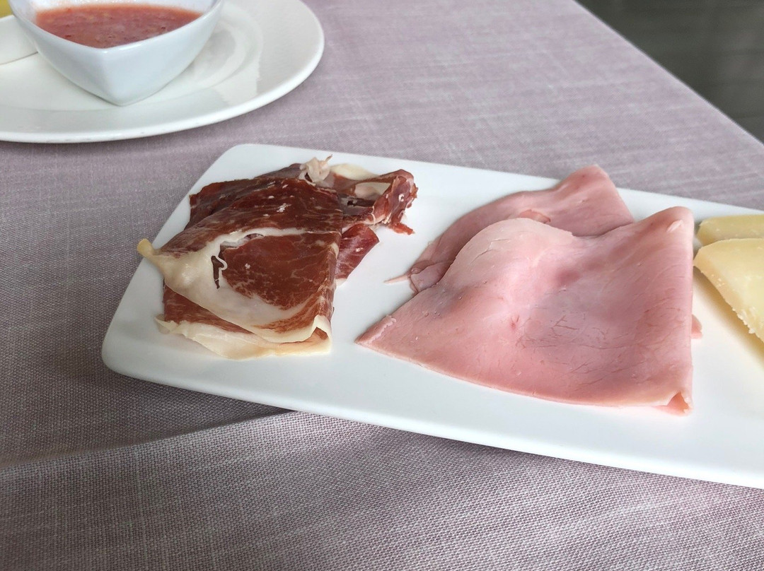 Hotel Iturregi主图