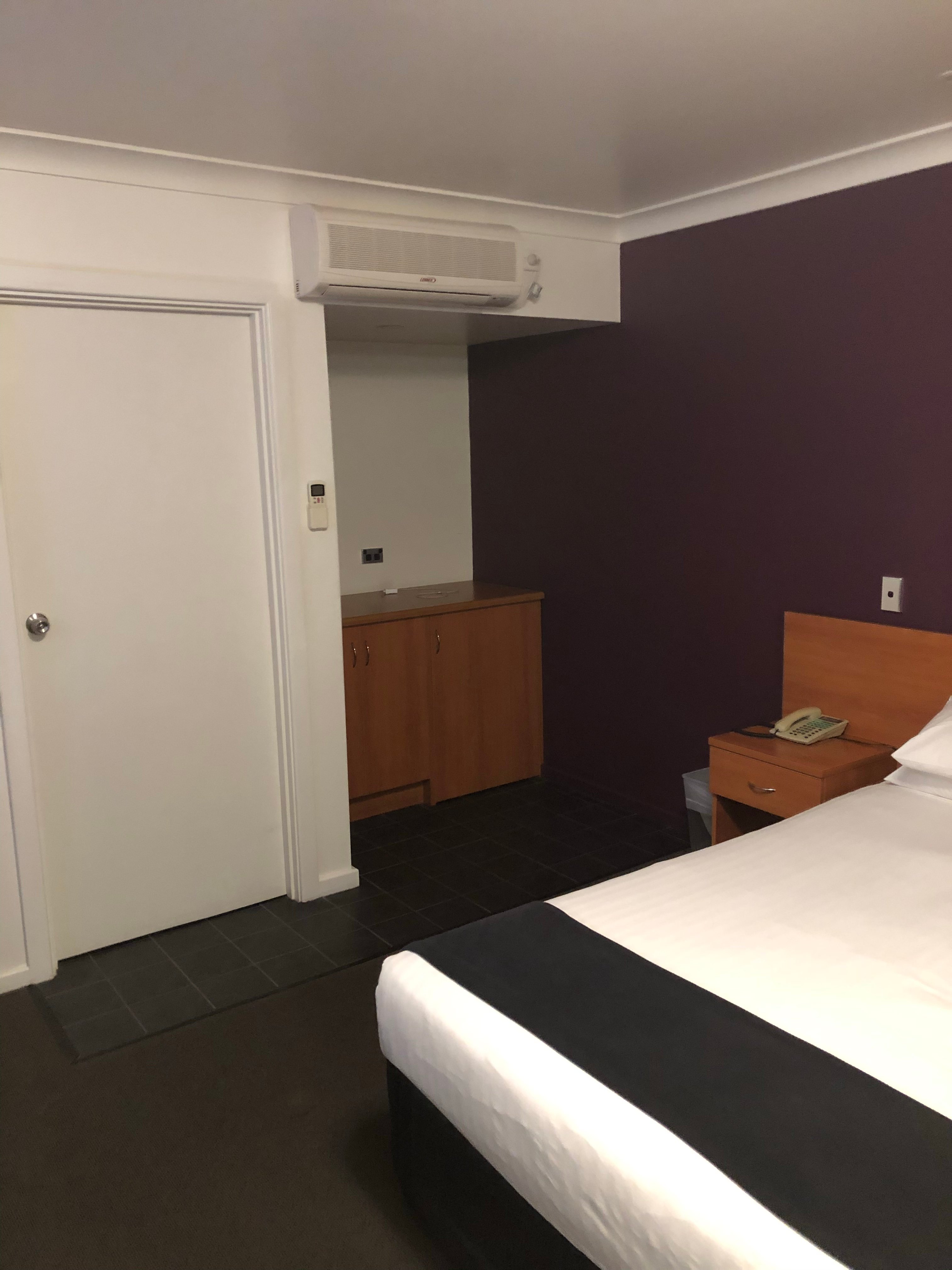 Ibis Styles Broken Hill-portrait