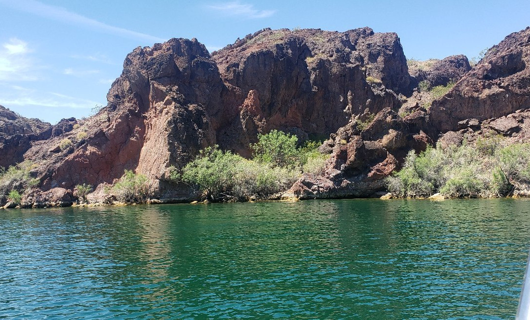 Rentals On The Beach - London Bridge Watercraft-哈瓦苏湖城必去景点