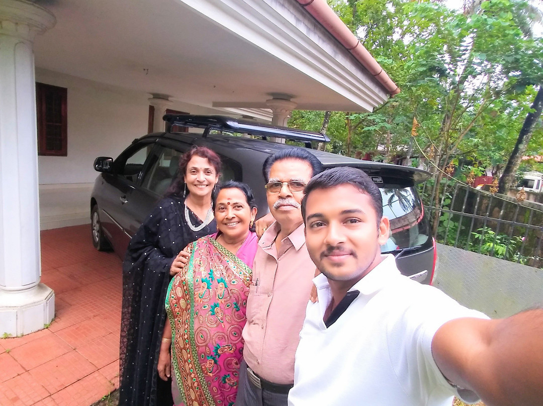 Nainikaz tours and travels Kochi munnar景点图片