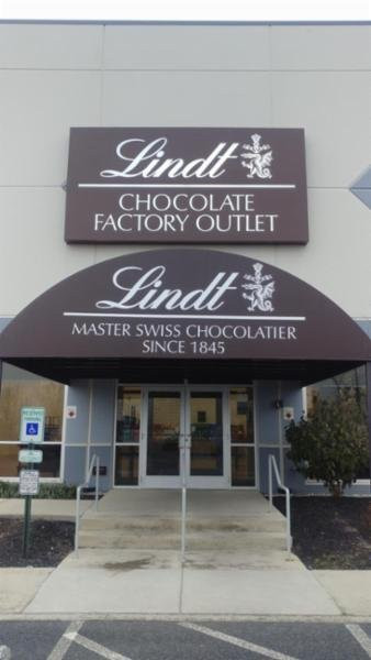 Lindt Chocolate Factory Outlet Carlisle景点图片