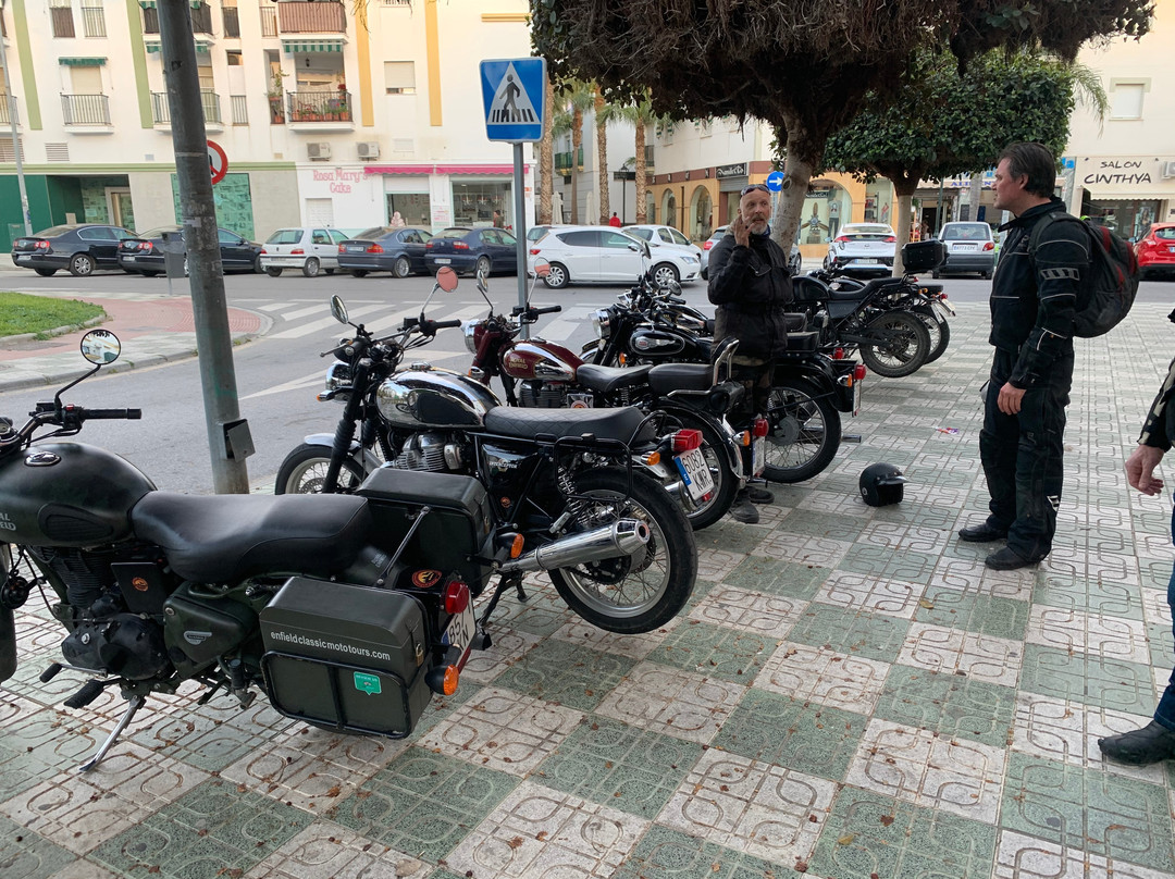 Enfield Classic Moto Tours-Velez de Benaudalla必去景点