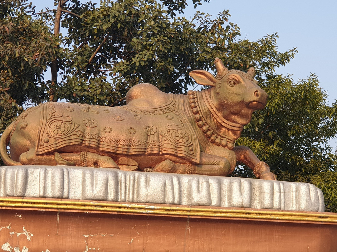 Kailashnath Mahadev Statue-巴克塔布必去景点