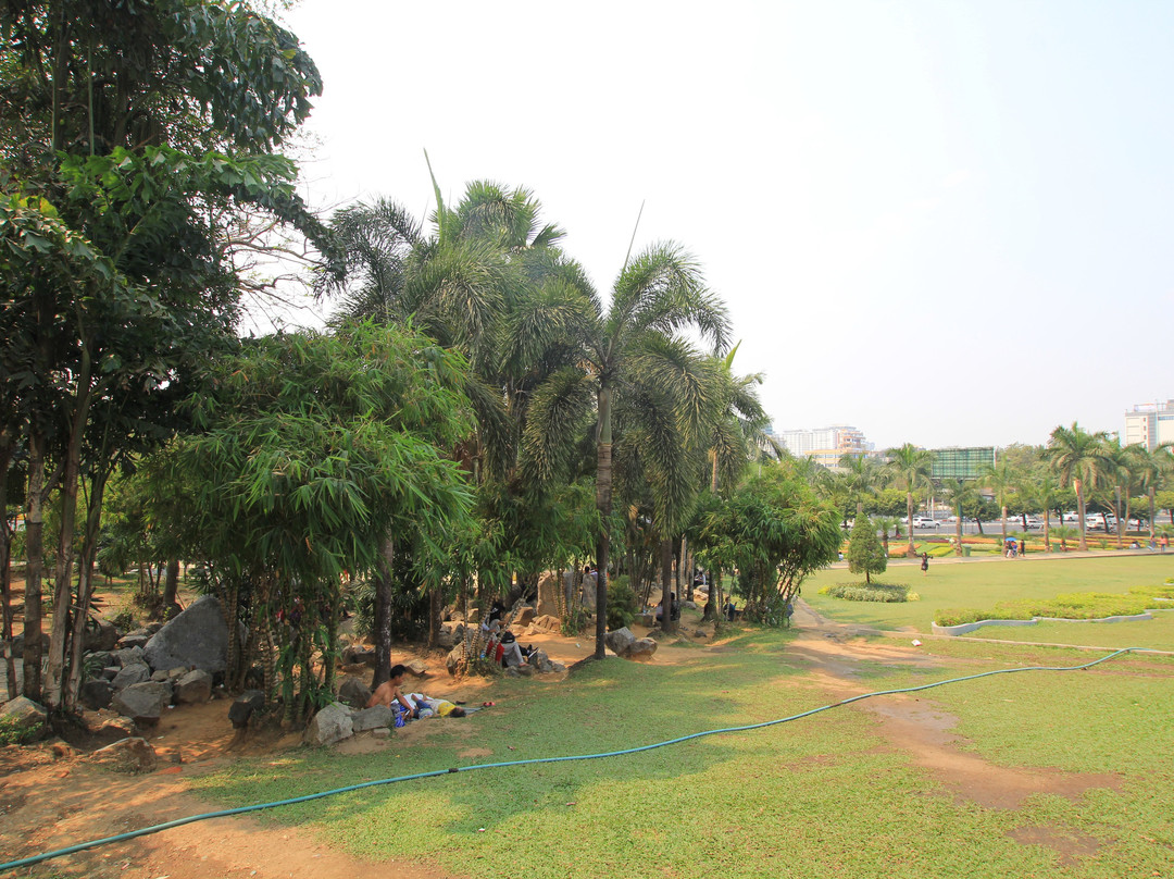 茵雅湖-仰光必去景点