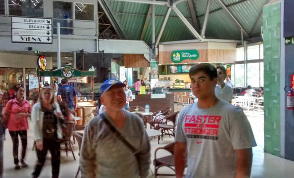 Shopping Serra Azul-伊图佩瓦必去景点