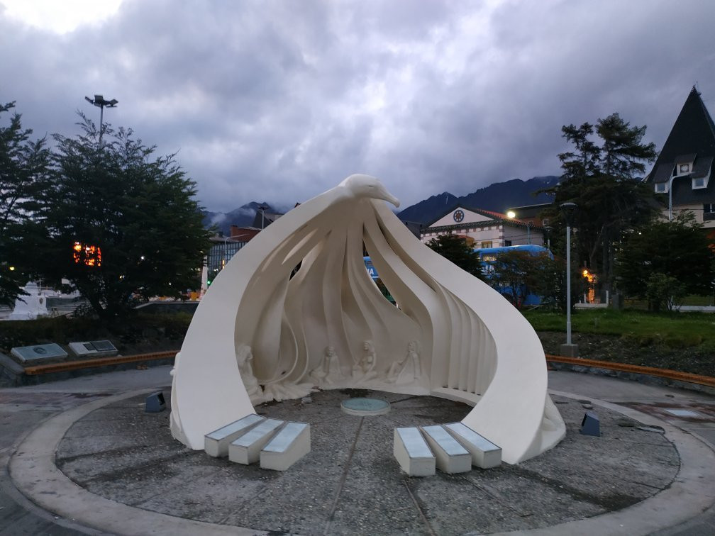 Monumento Antiguos Pobladores de Ushuaia景点图片