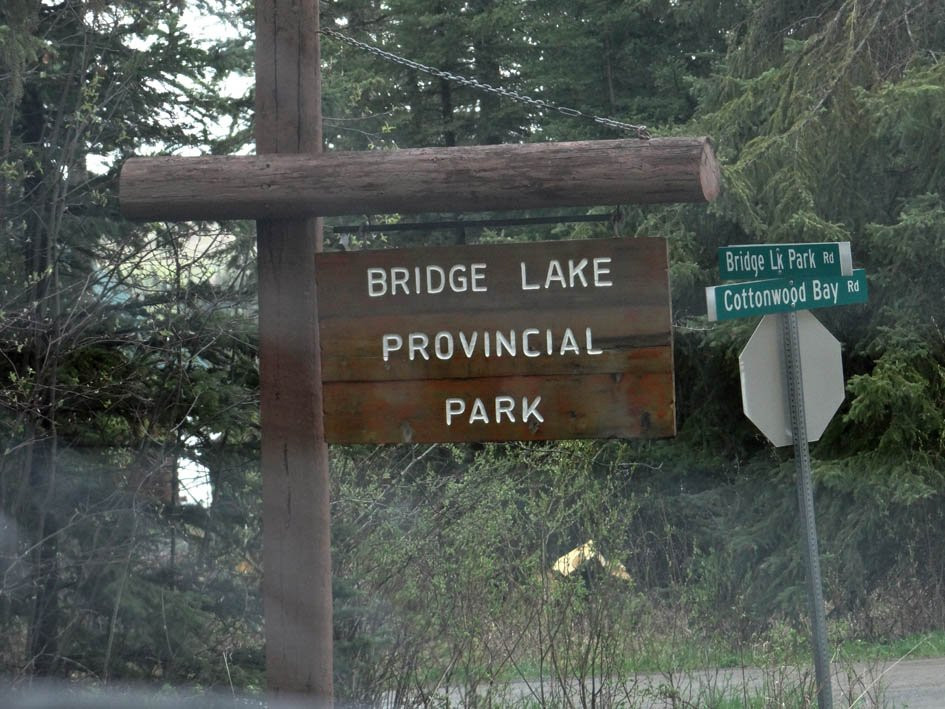 Bridge Lake Provincial Park景点图片