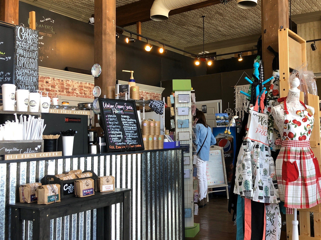 Ginaveve's Market Place