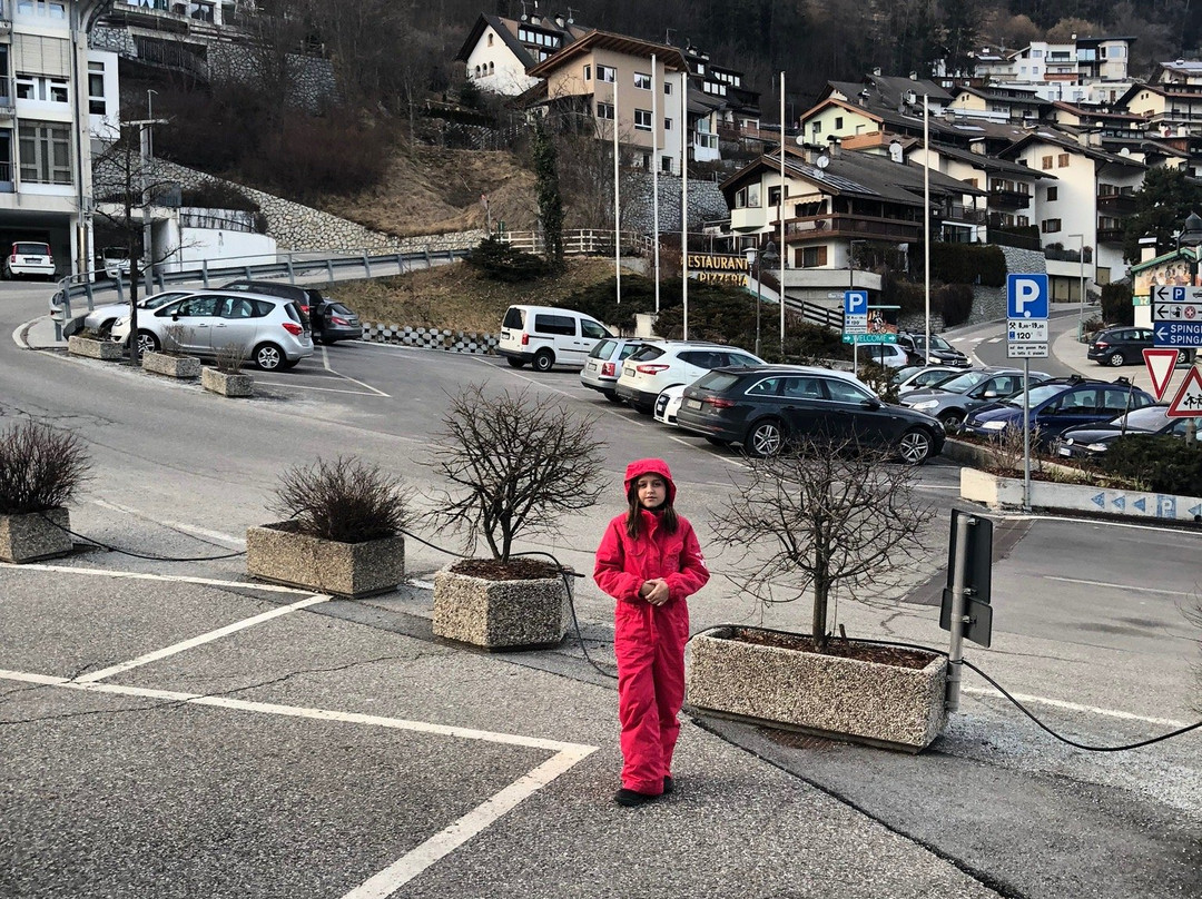 理意其尼酒店主图