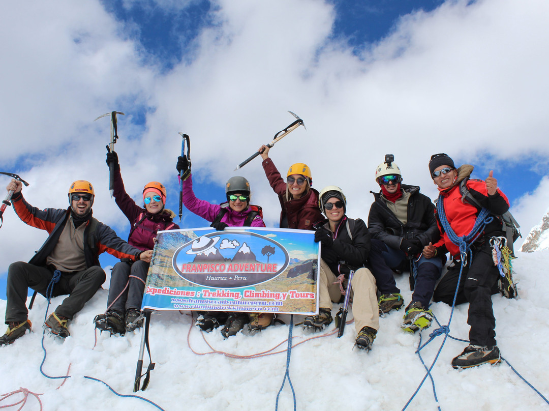 Franpisco Adventure-瓦拉斯必去景点