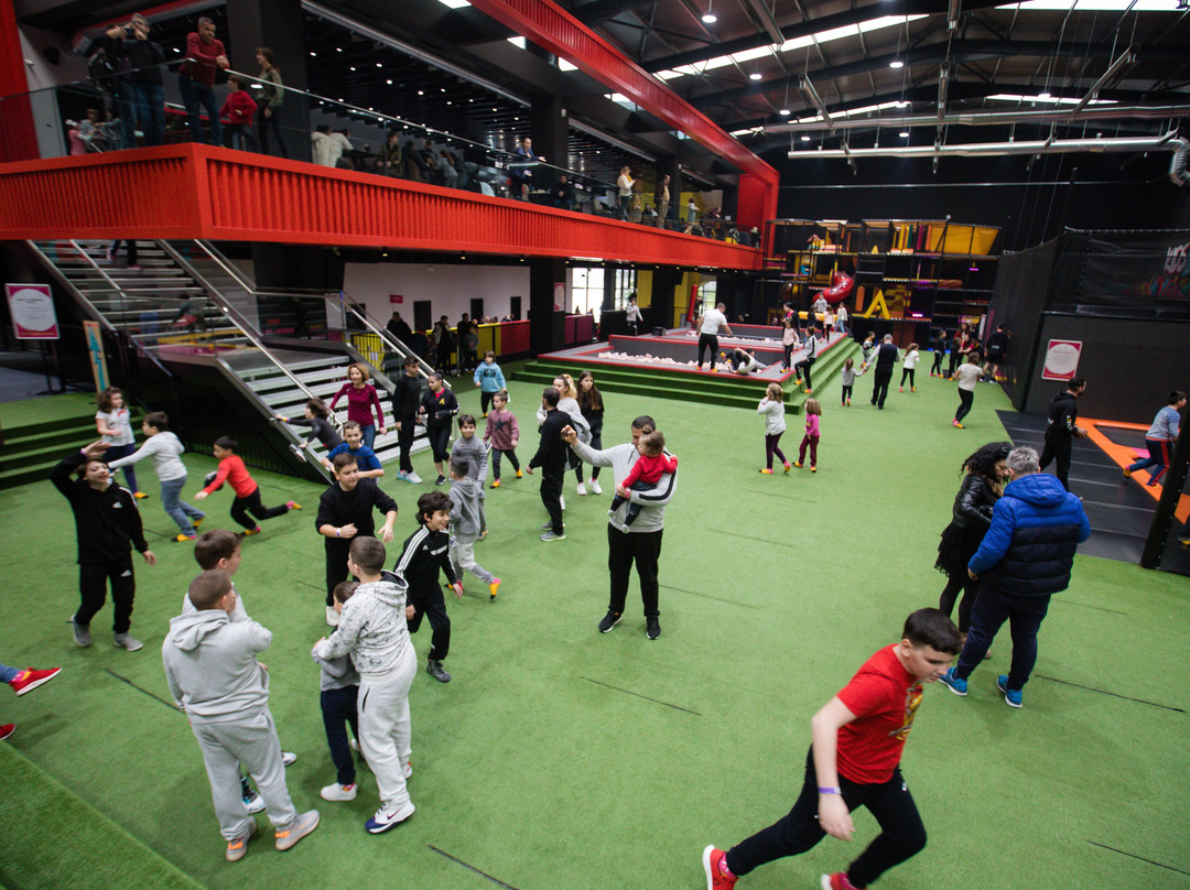 Latitude Tirana-地拉那必去景点