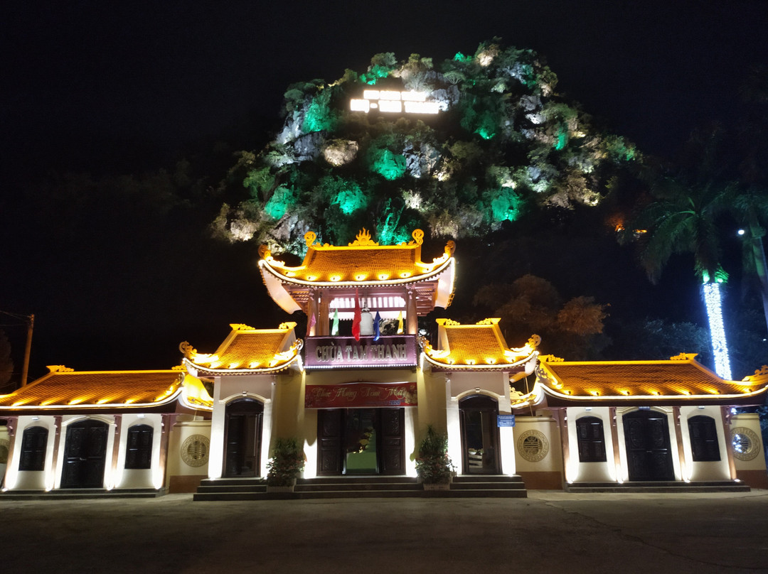 Tam Thanh Grotto景点图片