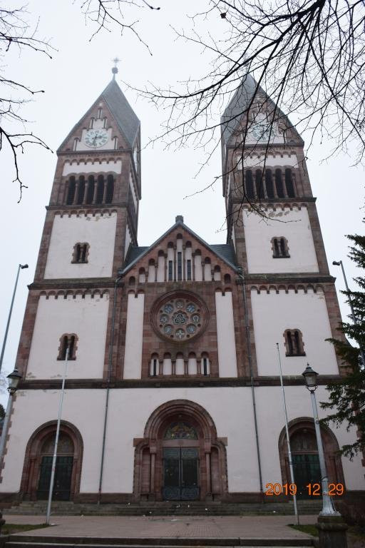 Dreifaltigkeitskirche - Heilige Dreifaltigkeit-奥芬堡必去景点