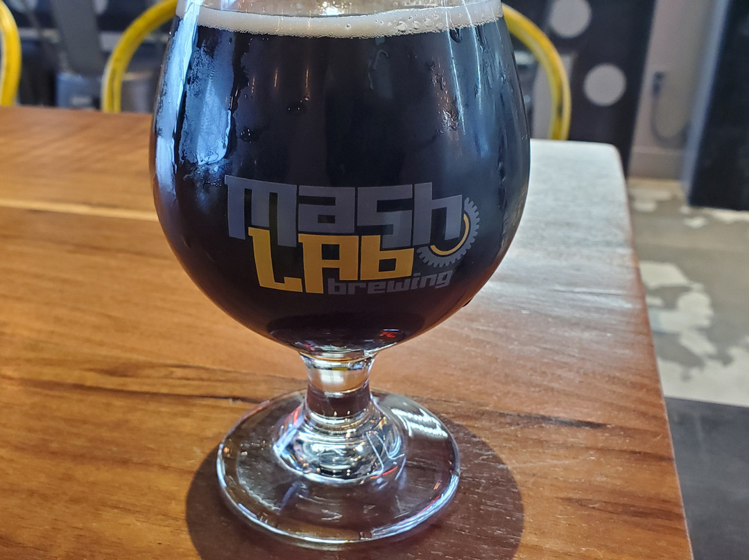 Mash Lab Brewing & Kitchen景点图片