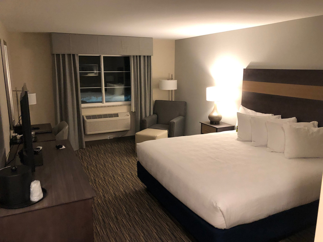 GrandStay Hotel & Suites Milbank主图