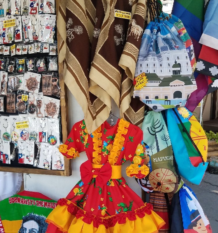 Centro Artesanal Santa Lucia-圣地亚哥必去景点