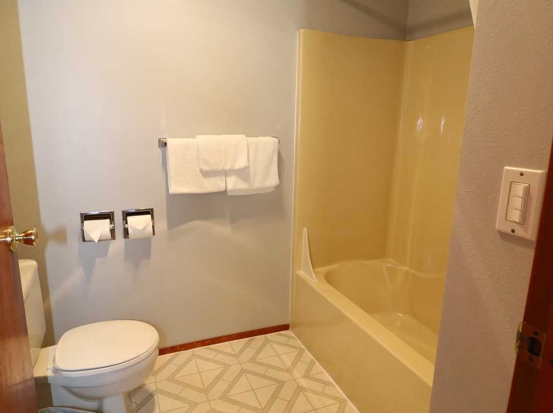 Rain Forest Resort Village主图