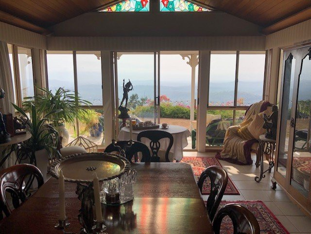 Highwood Park B&B Guest Lodge主图