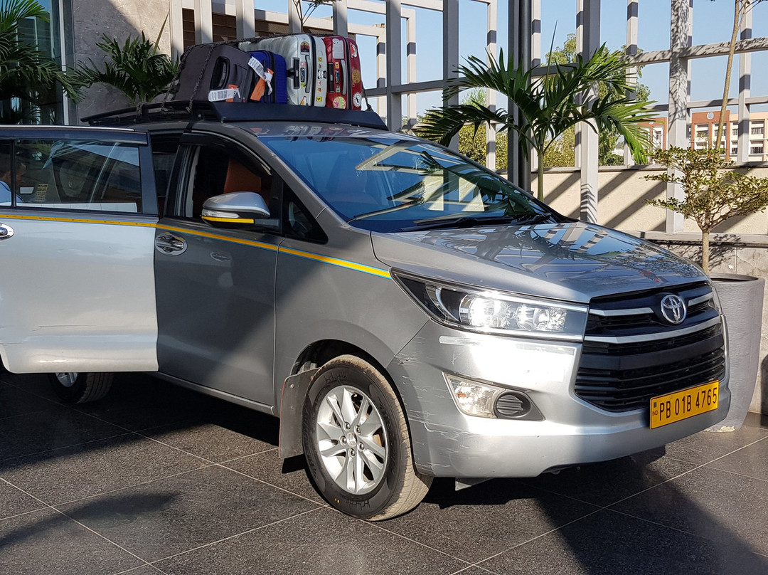 Gurdial Taxi Services景点图片