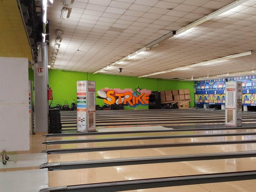 Bowling The Club景点图片