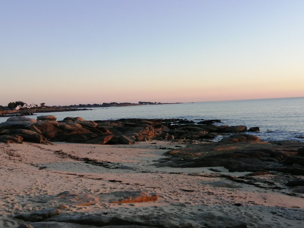 Plage de Cornouaille-孔卡尔诺必去景点