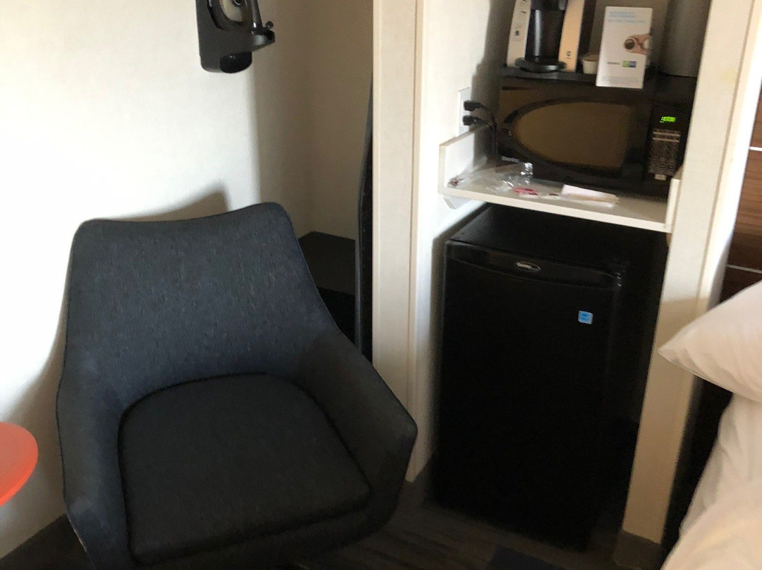 舒适酒店及套房主图