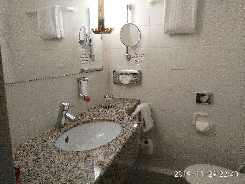 施彻德伯格酒店-浴室