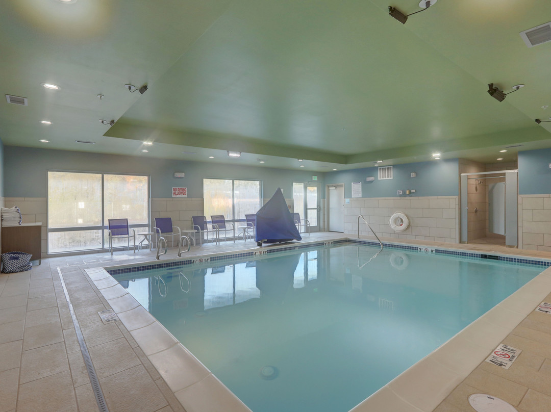 Holiday Inn Express & Suites Auburn Downtown By IHG主图