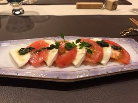 Itsuka Furano E-餐饮