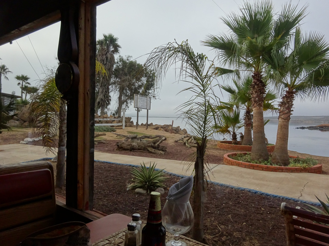 Don Eddie's Landing Hotel主图