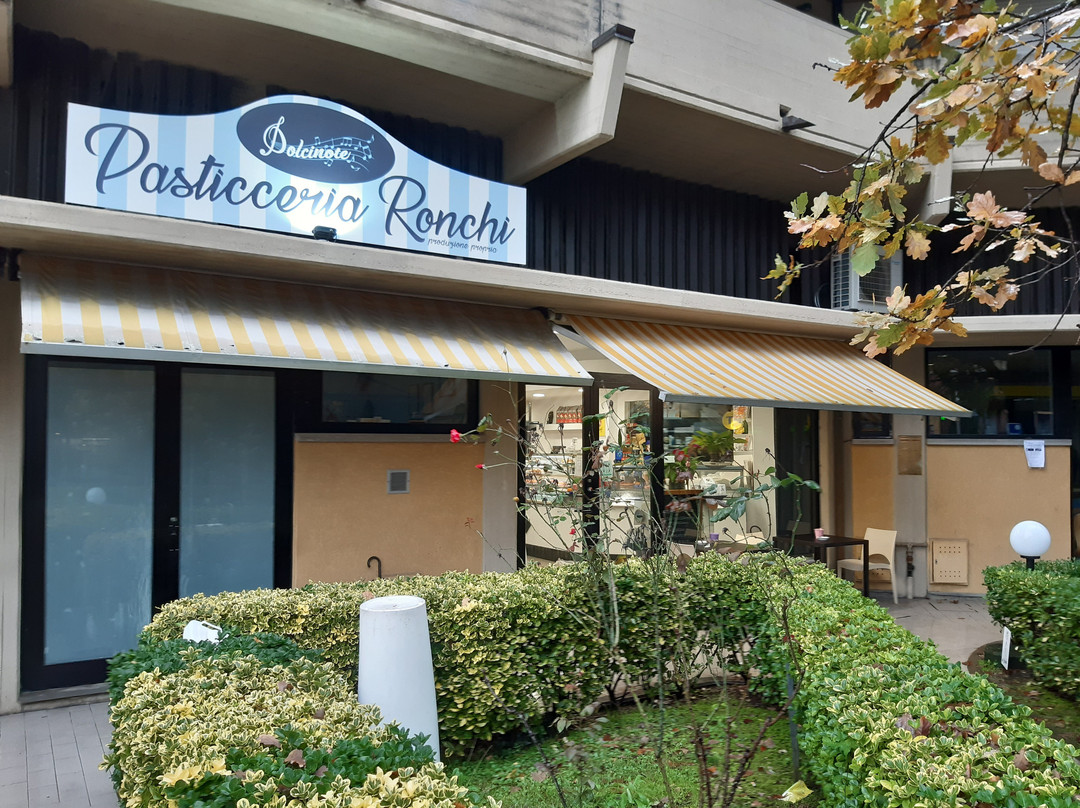 Bar Pasticceria Ronchi - Dolci Note-Marina di Massa必去景点