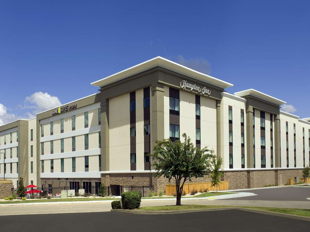 Hampton Inn By Hilton Hattiesburg主图