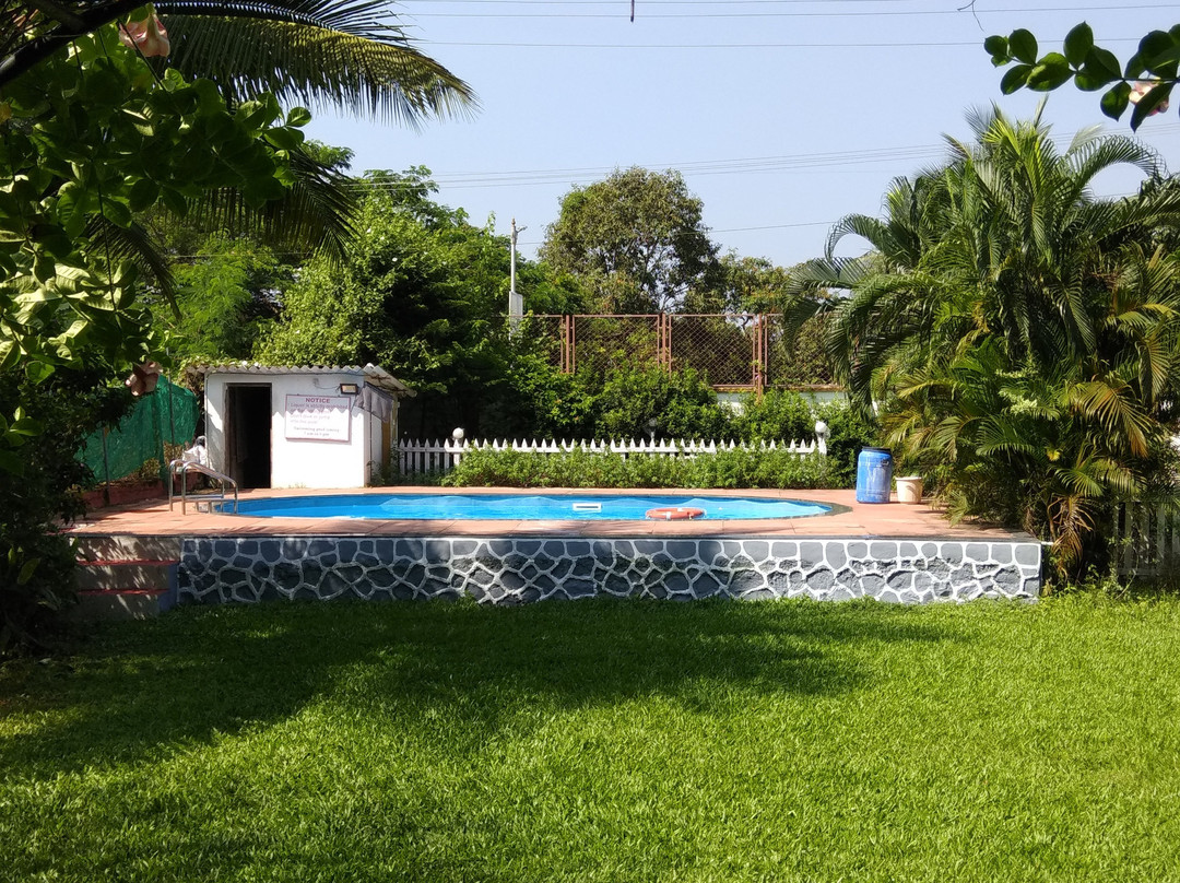 Ghanvatkar Bunglow at Zirad主图