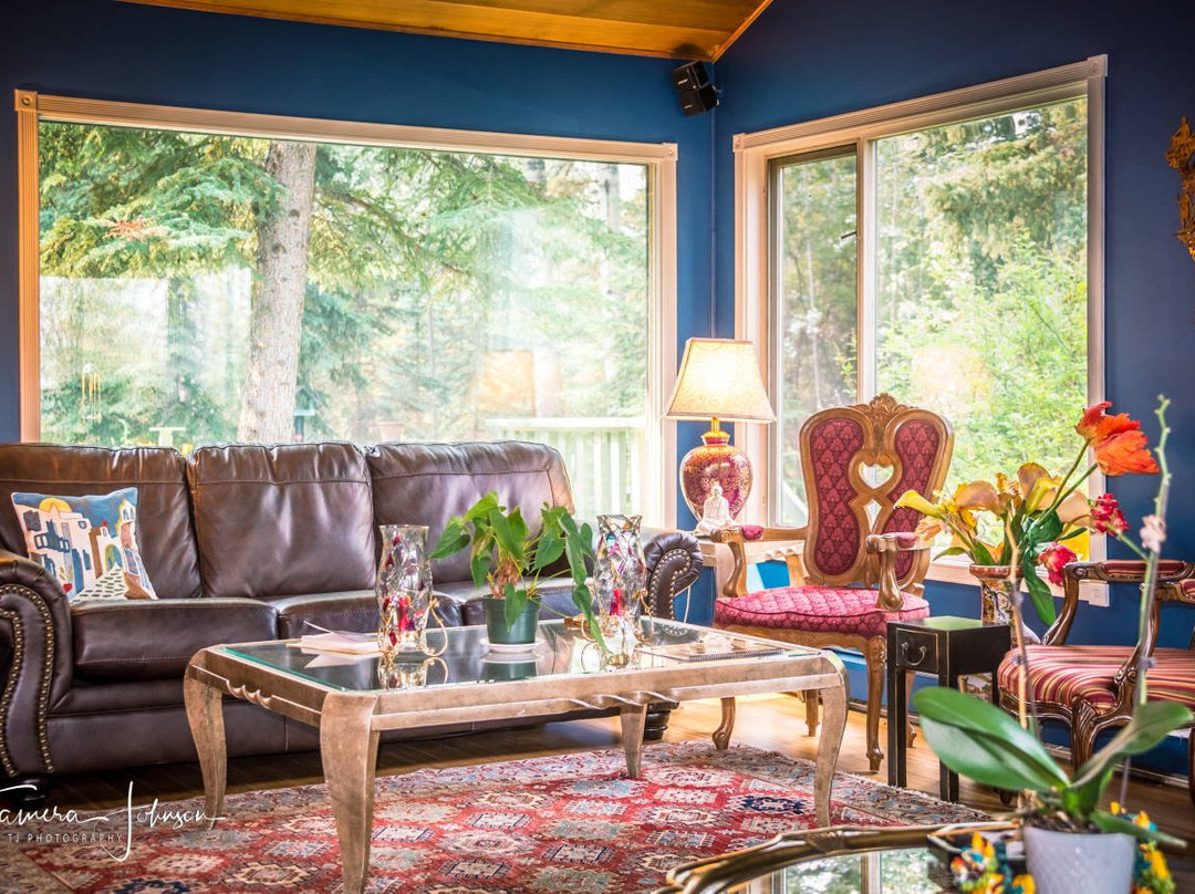 隐谷住宿加早餐酒店主图