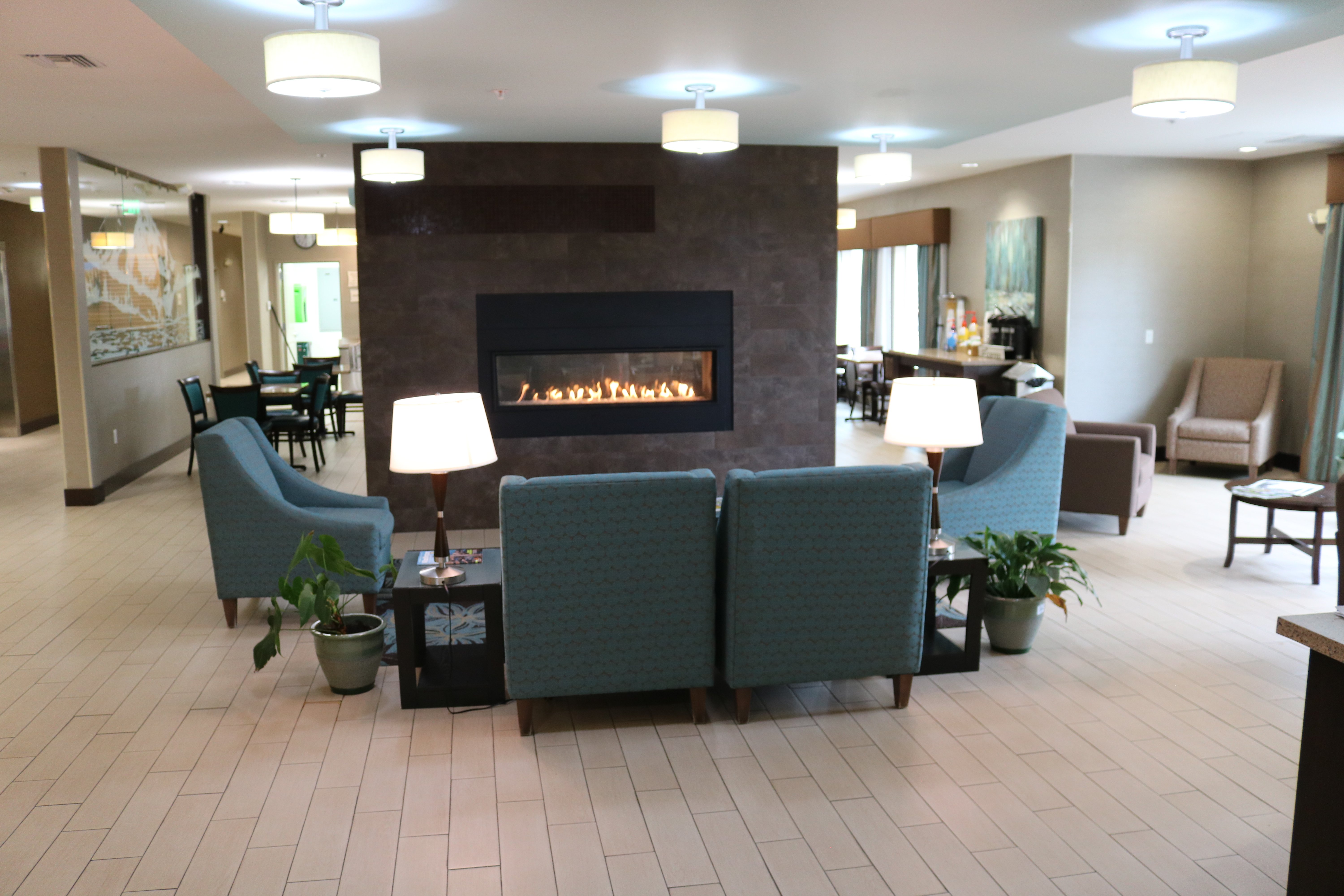 La Quinta Inn & Suites by Wyndham Bellingham-浴室