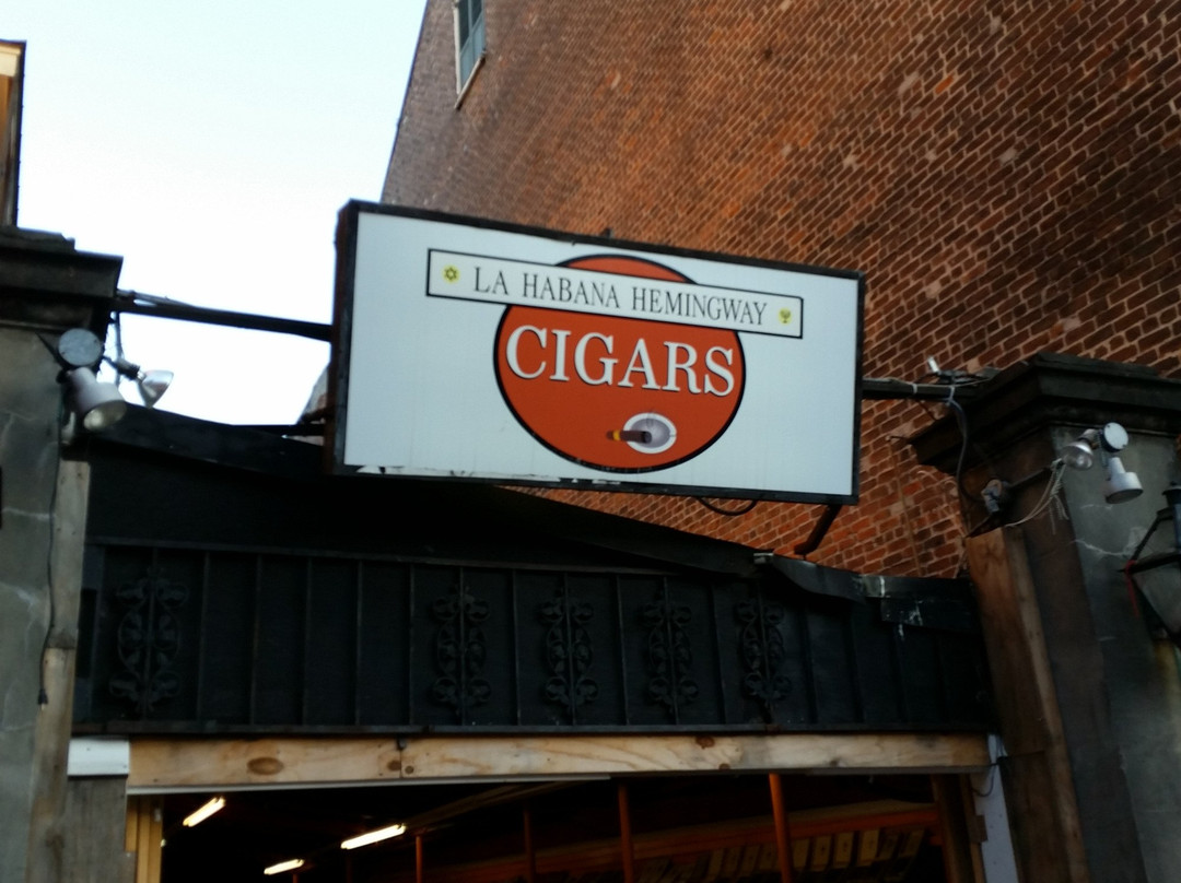 La Habana Hemingway Cigar Bar-梅泰里必去景点