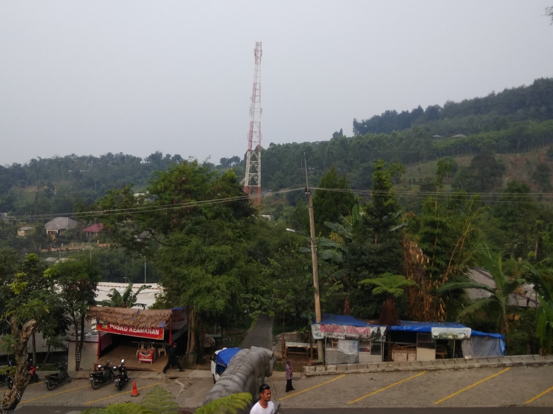 Pura Parahyangan Agung Taman Sari Gunung Salak-茂物必去景点