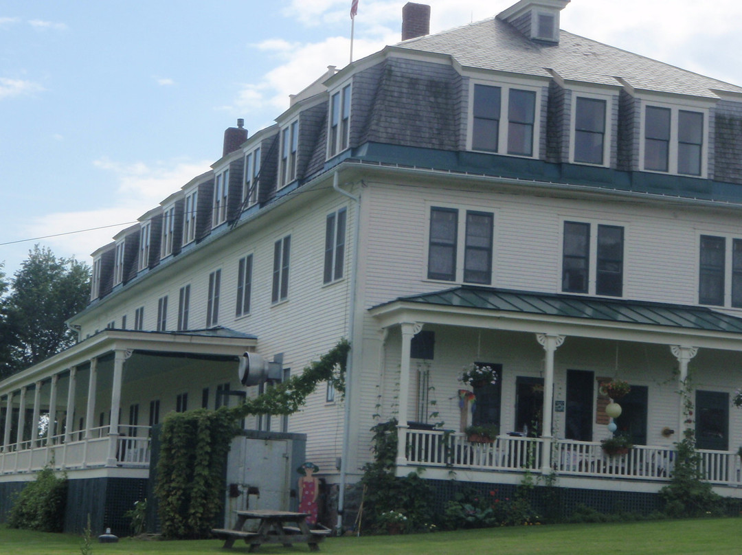 Grand Isle Lake House