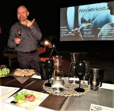 Genusskellerei Faller-Traismauer必去景点