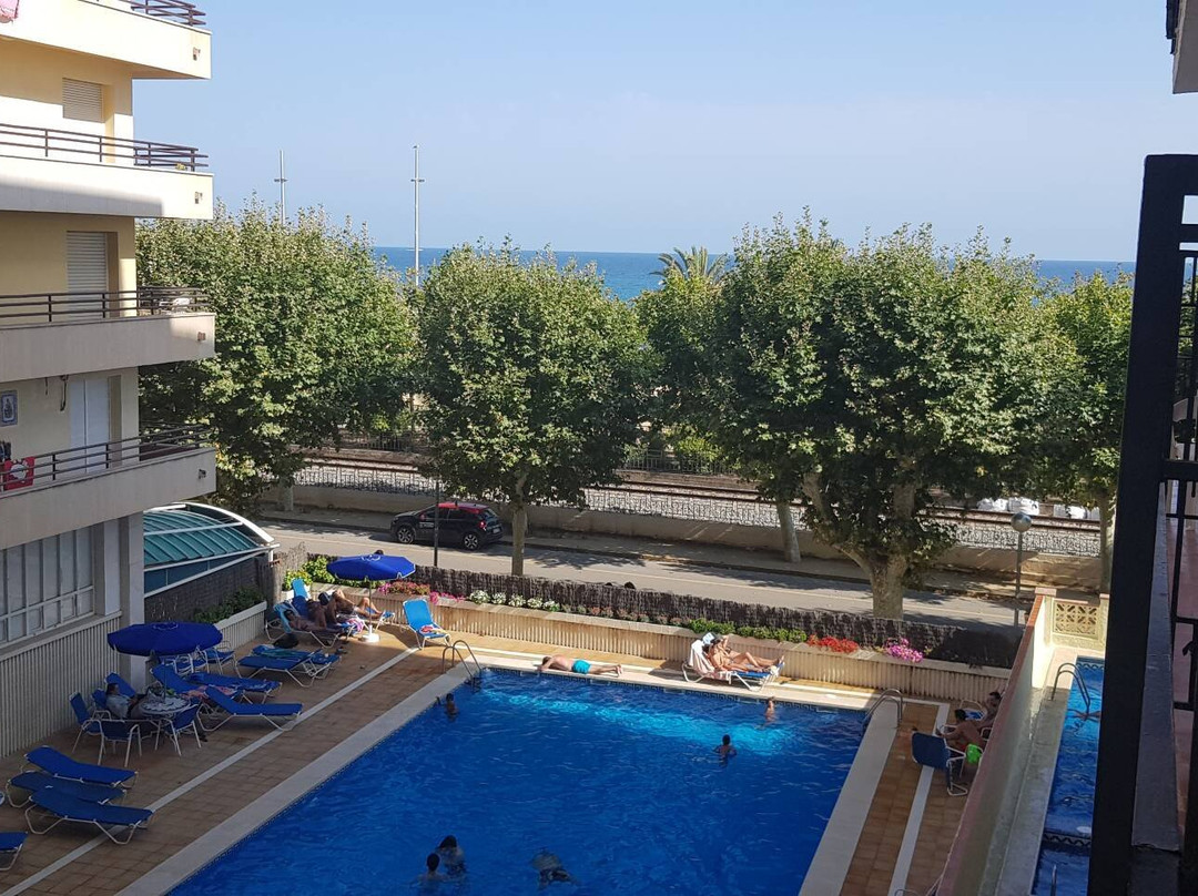 哈罗玛酒店主图