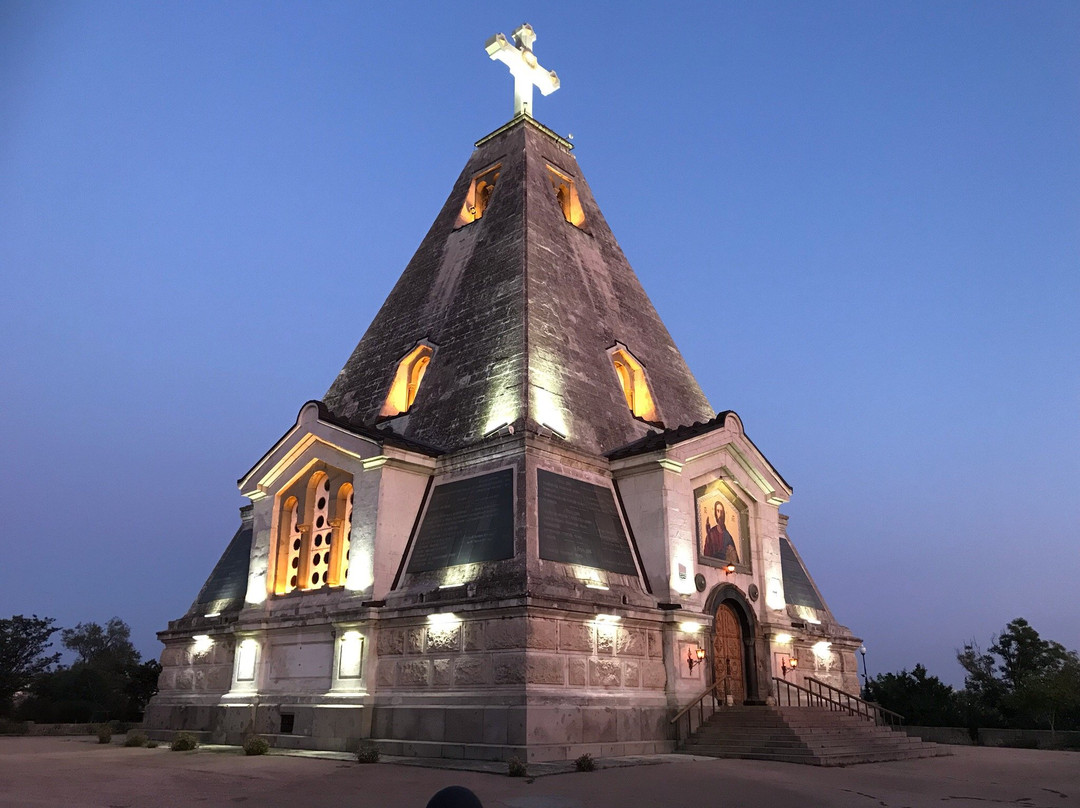 St.Nicolas Wondermaker Church-Memorial景点图片