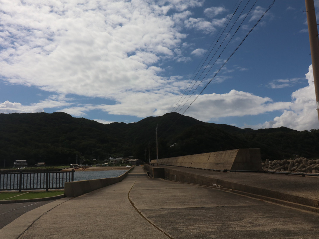 Hinoshima Stone Pagota景点图片