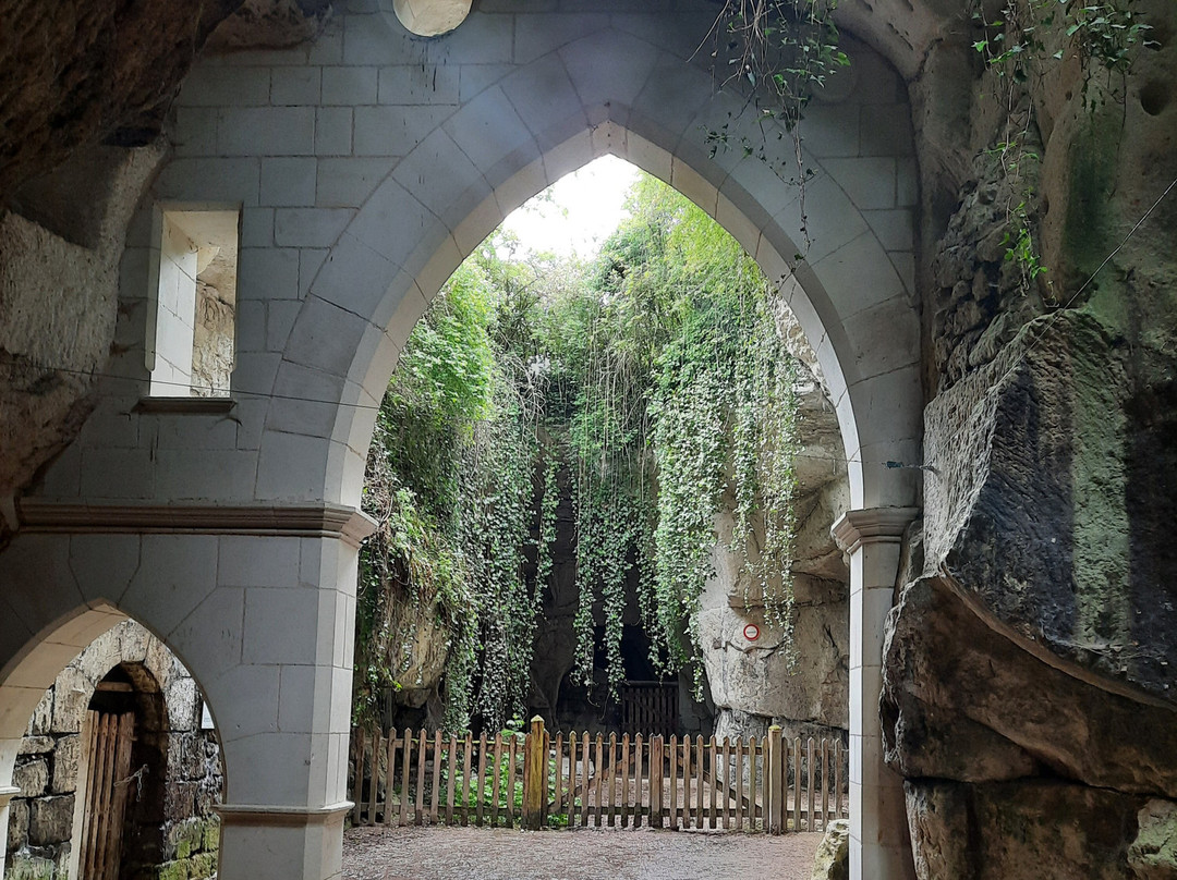 Parcours Troglodytique景点图片