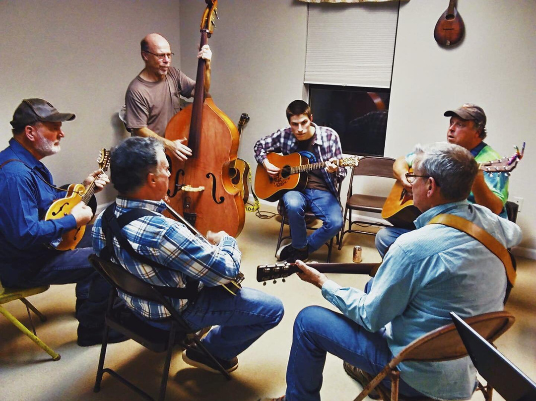 Ricky's Bluegrass Connection-Moneta必去景点