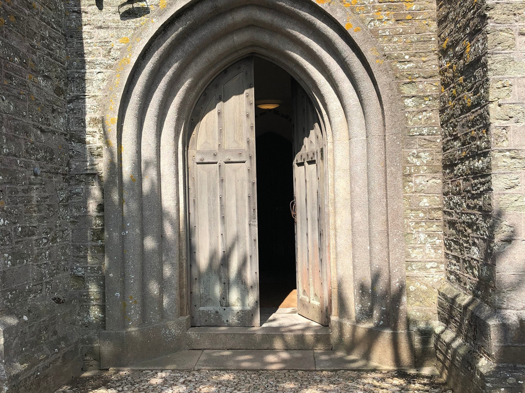 Holy Trinity Church-Salcombe必去景点
