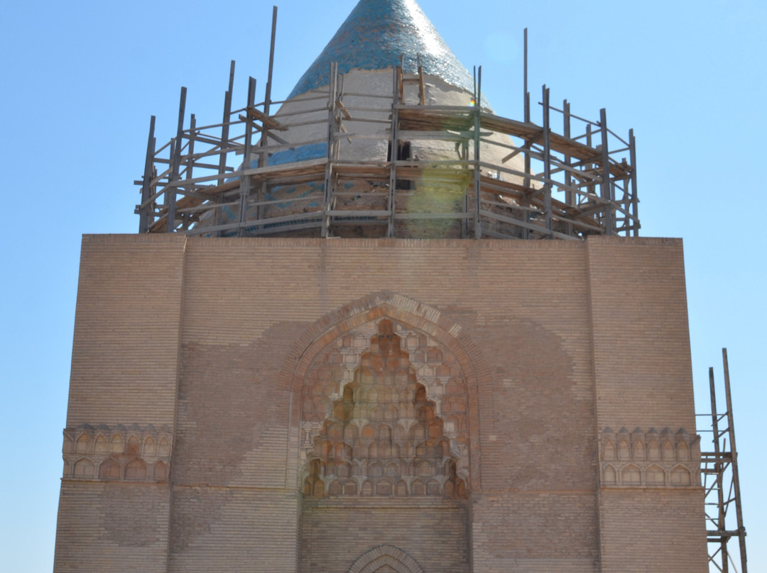 Sultan Tekesh Mausoleum-昆亚乌尔根奇必去景点