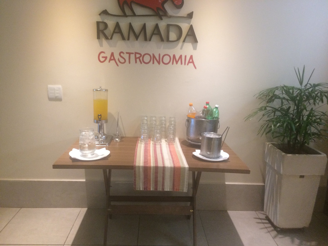 Ramada Hotel & Suites Macaé主图