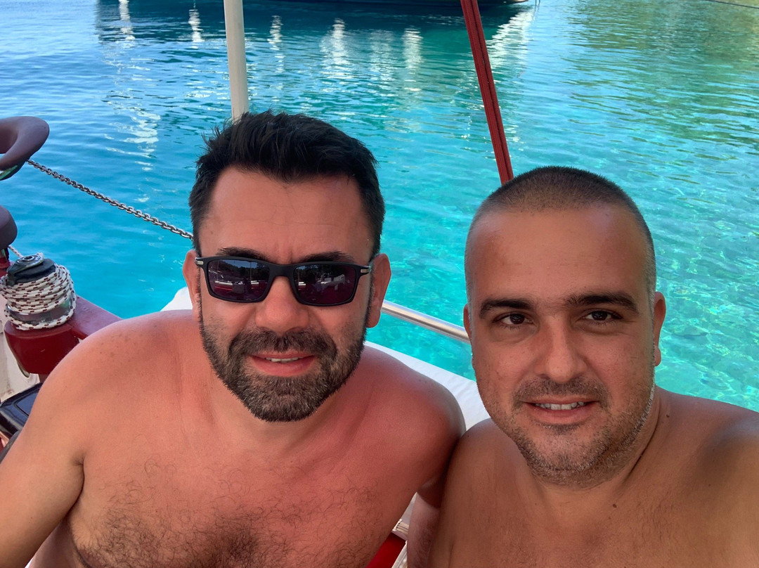 Derin Yelkenli Gezi Teknesi-戈西克必去景点