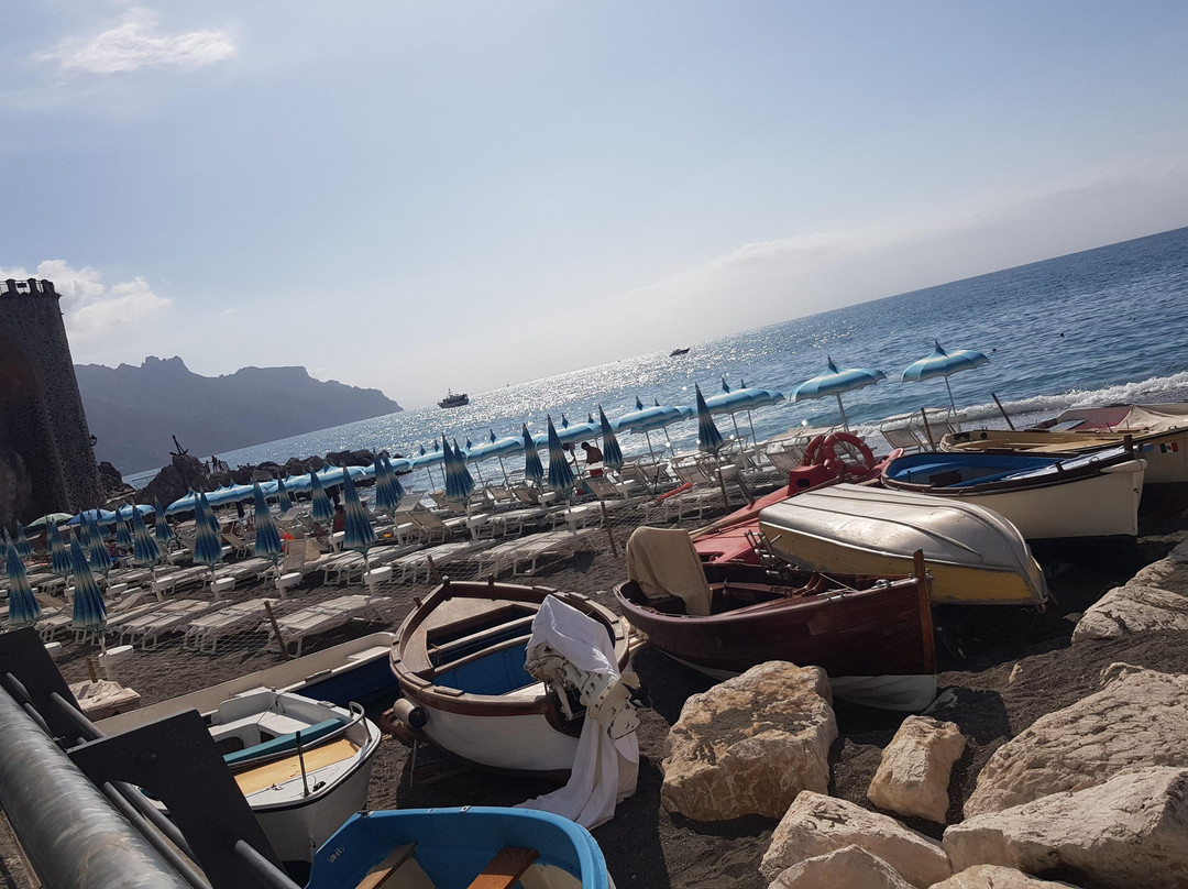 AFRENTAL-那不勒斯必去景点