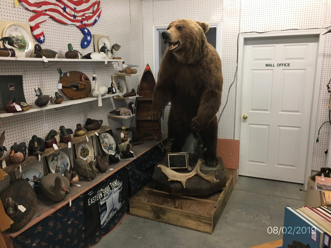 Blue Crow Antique Mall-Keller必去景点